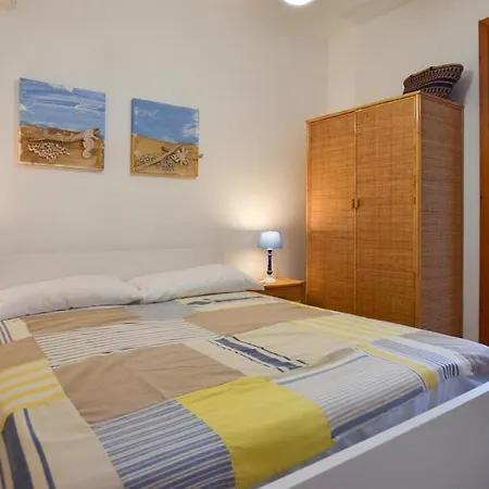 Apartment Cozy In With Kitchen Marina di Ragusa