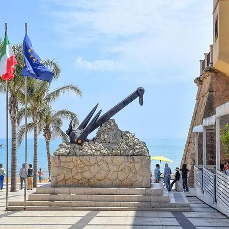 Apartment Cozy In With Kitchen Marina di Ragusa